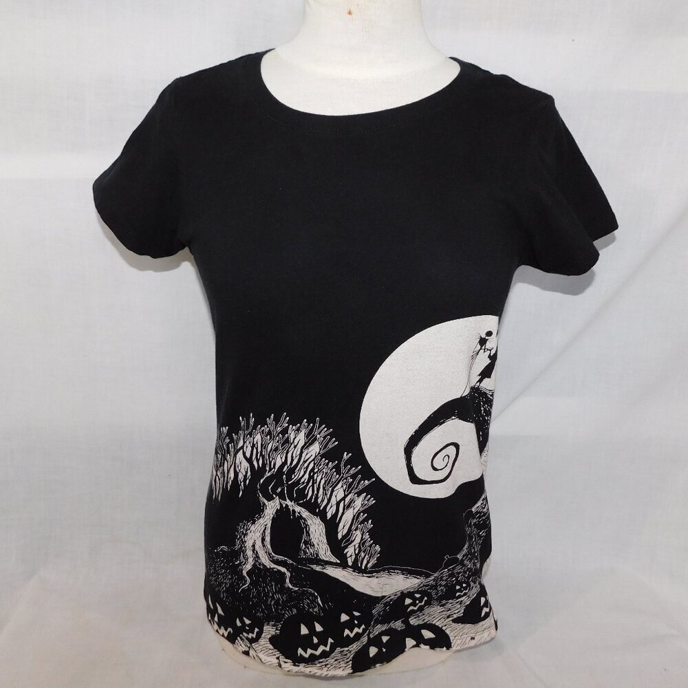 Disney The Nightmare Before Christmas Black White Wrap Around T Shirt  M / L